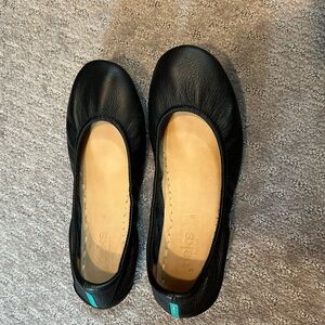 Tieks ballet flats size 8. Matte black. Worn twice.